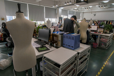 网红电商如涵转型 经纪业务能否有效控制成本？